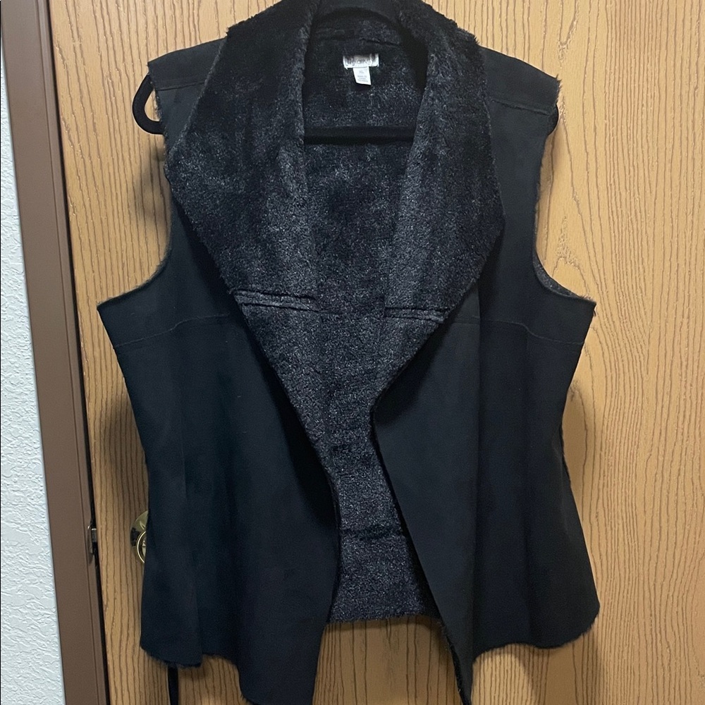 Relativity Black Faux Fur Vest